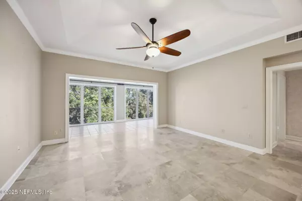 Ponte Vedra Beach, FL 32082,300 BERMUDA BAY CIR #304