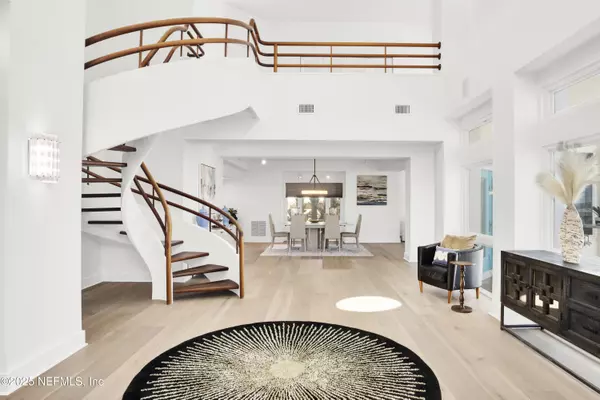 Ormond Beach, FL 32176,435 OCEAN SHORE BLVD