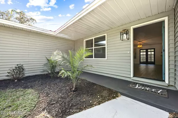 St. Augustine, FL 32086,502 QUEEN RD