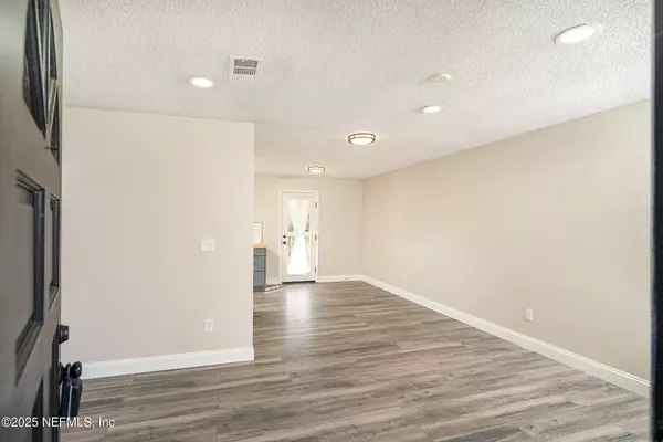 St. Augustine, FL 32084,1131 BUTLER AVE