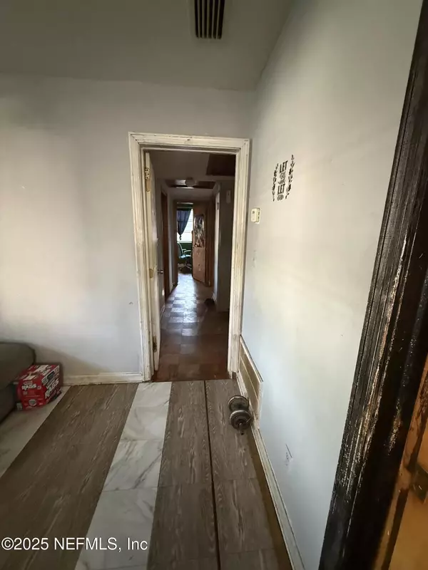 Jacksonville, FL 32210,5132 BATLEY RD