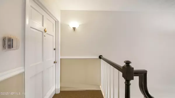 Jacksonville, FL 32217,4915 BAYMEADOWS RD #7H