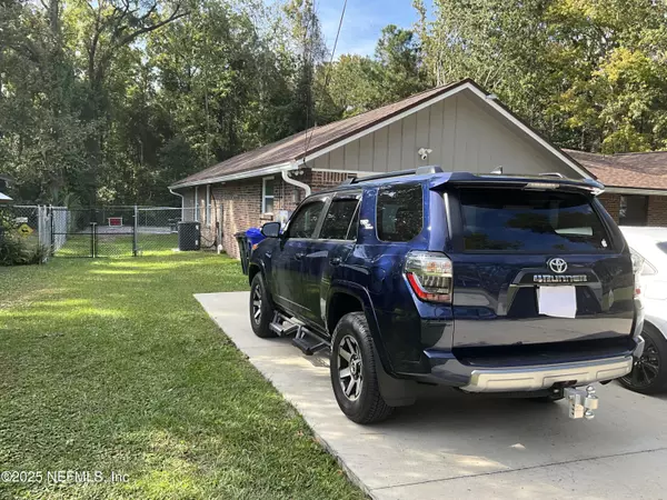 Orange Park, FL 32073,680 PLAINFIELD AVE