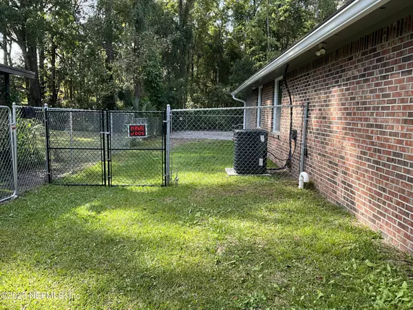 Orange Park, FL 32073,680 PLAINFIELD AVE