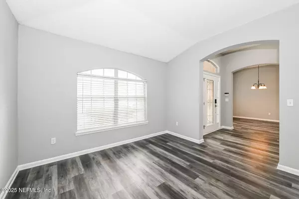 Jacksonville, FL 32244,8656 FRANKIE MILL CT