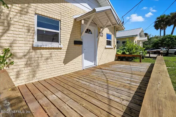 Neptune Beach, FL 32266,234 HOPKINS ST