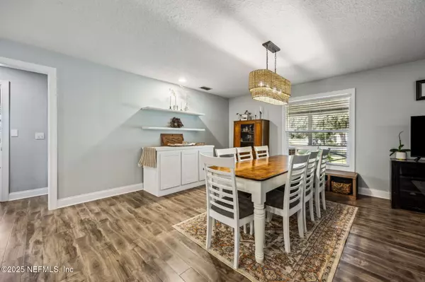 Yulee, FL 32097,85158 AIRPLANE LN