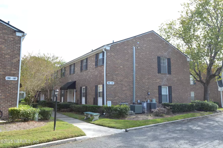 4358 TIMUQUANA RD #181, Jacksonville, FL 32210