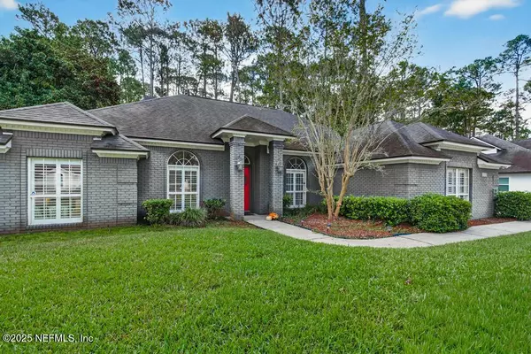 Jacksonville, FL 32256,8713 AUTUMN GREEN DR