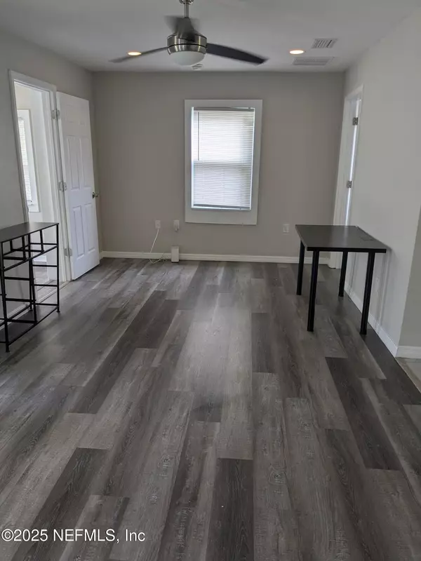 Jacksonville, FL 32208,1053 KENMORE ST