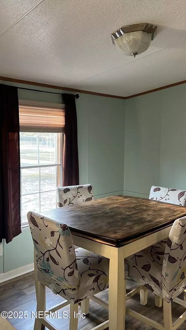 Fernandina Beach, FL 32034,85182 LONNIE CREWS RD