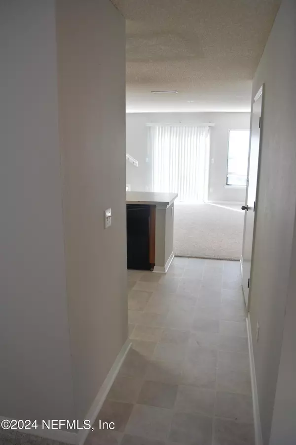 Jacksonville, FL 32210,7724 HIGHCHAIR LN