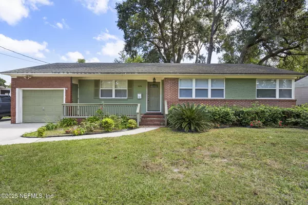 Jacksonville, FL 32211,909 ARLINGWOOD AVE