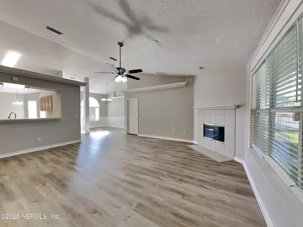 Green Cove Springs, FL 32043,2968 MAJESTIC OAKS LN