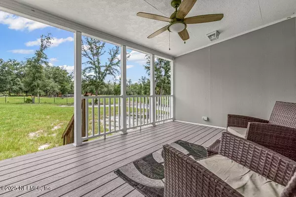 Hawthorne, FL 32640,237 LITTLE ORANGE CREEK RD