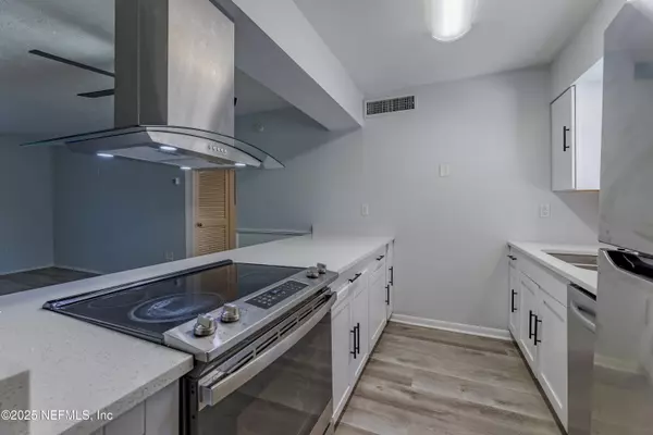 Jacksonville, FL 32211,1950 PAINE AVE #A-4