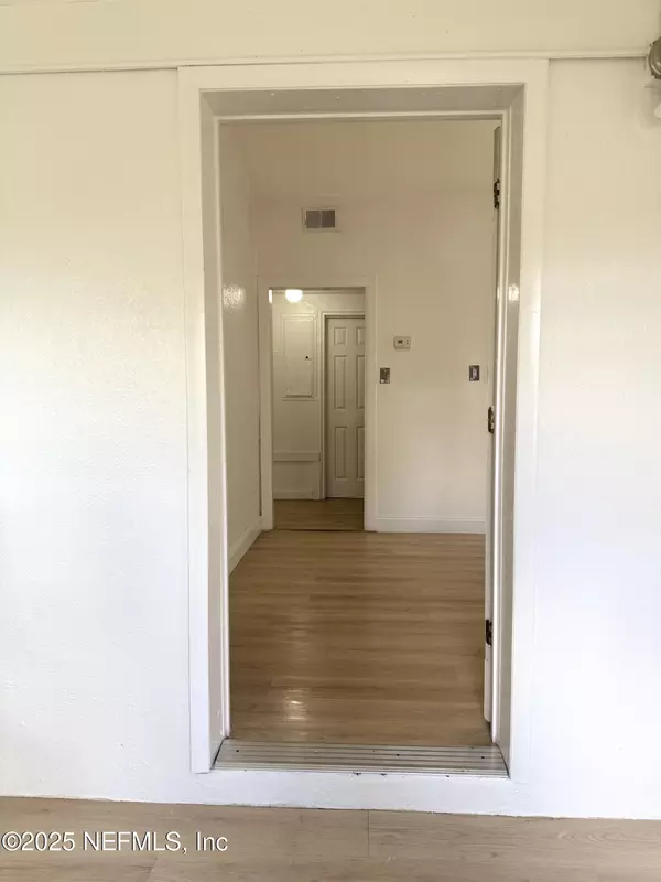 Jacksonville, FL 32209,2584 WISTERIA ST