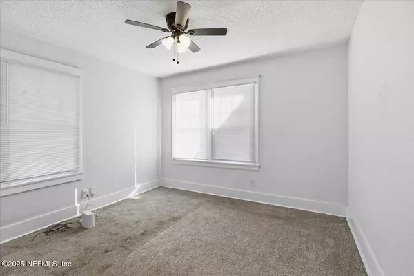 Jacksonville, FL 32206,533 W 18TH ST