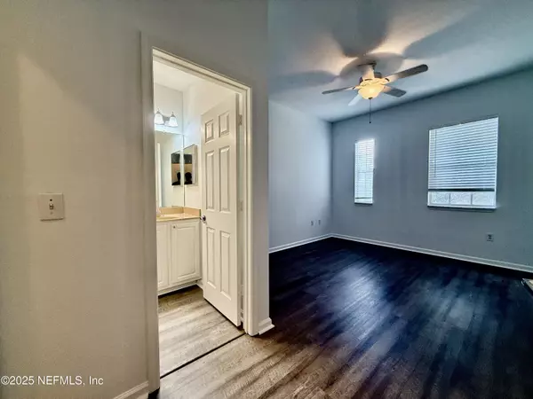 Jacksonville, FL 32246,10075 GATE Pkwy #1912