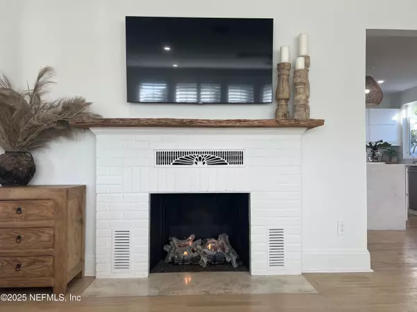 Jacksonville Beach, FL 32250,619 14TH AVE N