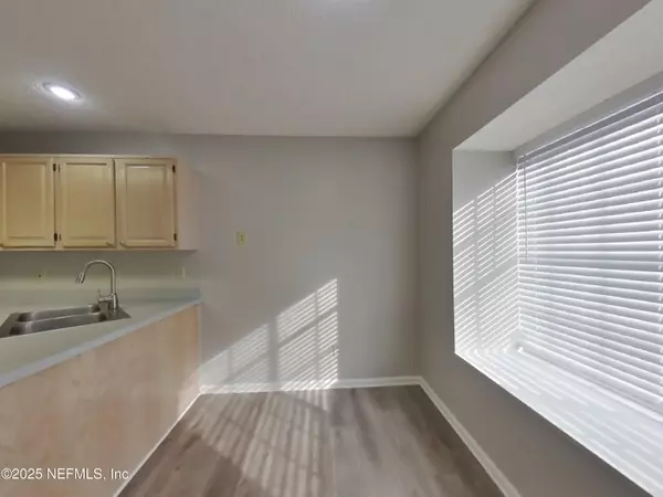 Jacksonville, FL 32277,3373 MILLCREST PL