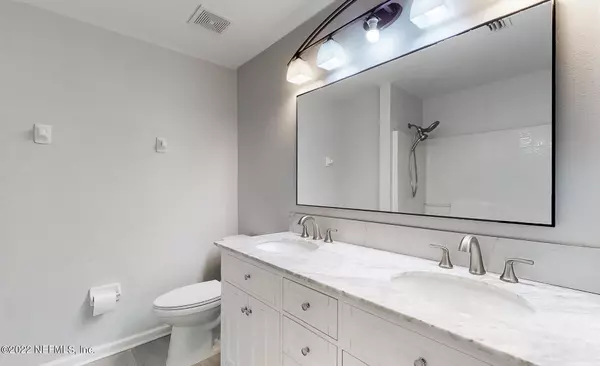 Jacksonville, FL 32216,3526 TWISTED TREE LN