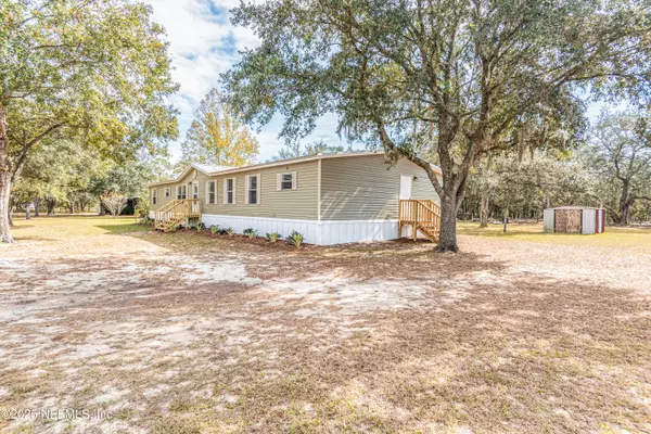 Macclenny, FL 32063,4604 SHAVES BLUFF RD