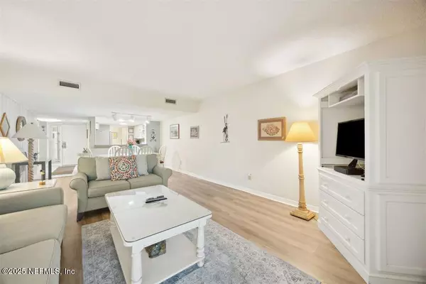 Fernandina Beach, FL 32034,2021 BEACH WOOD RD