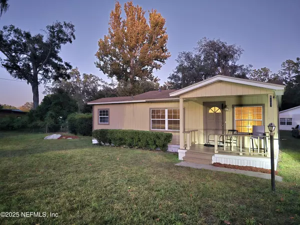 6107 CARLTON RD, Jacksonville, FL 32244