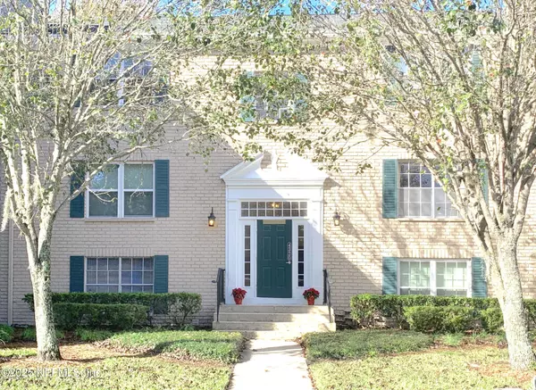 4320 PLAZA GATE LN #302, Jacksonville, FL 32217
