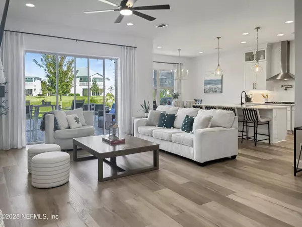 St. Johns, FL 32259,627 RUM RUNNER WAY