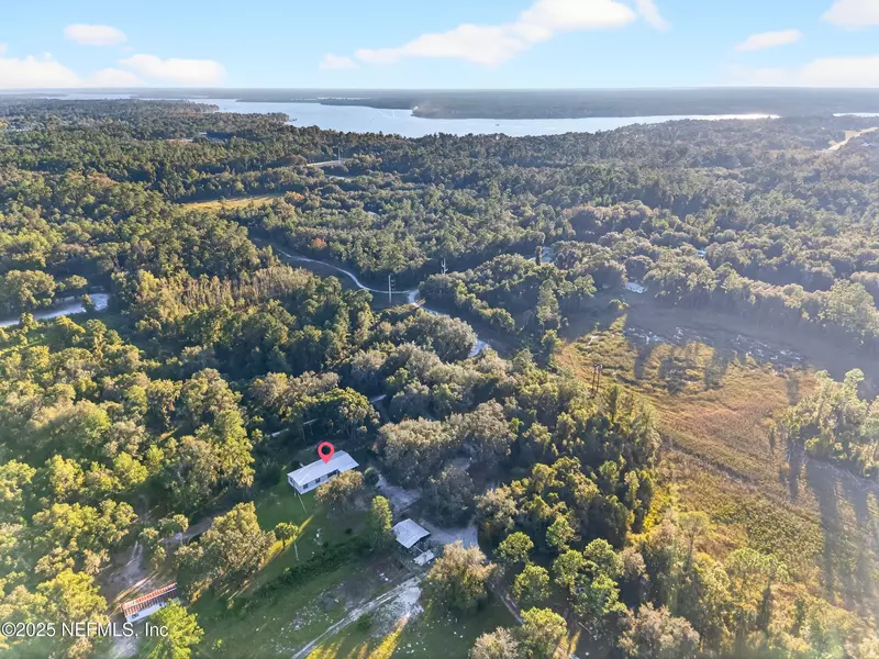 133 RAINBOW RD, Crescent City, FL 32112