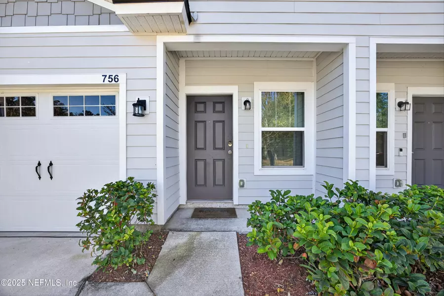 756 TALKING TREE DR, Jacksonville, FL 32205