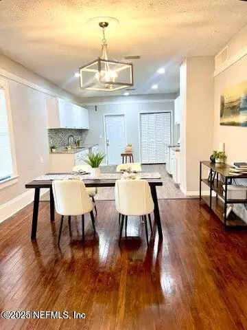 Jacksonville, FL 32206,231 E 18TH ST