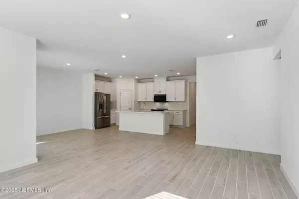 Palm Coast, FL 32137,14 OCONEE DR