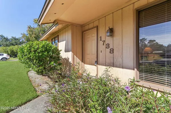 Orange Park, FL 32073,1738 PAPAYA DR N