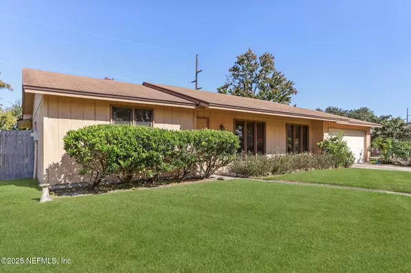 Orange Park, FL 32073,1738 PAPAYA DR N