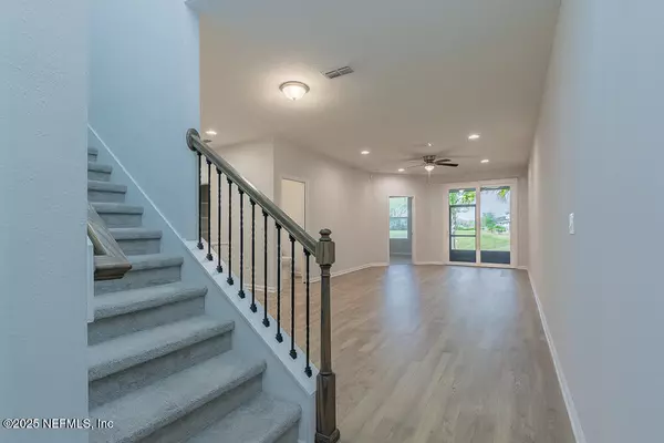 St. Augustine, FL 32095,360 CHARLIE WAY