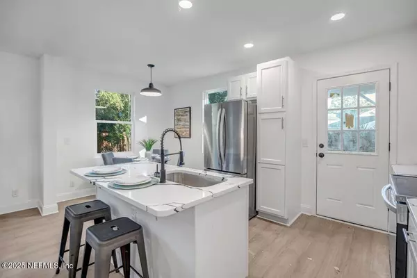 Jacksonville, FL 32205,3356 MYRA ST