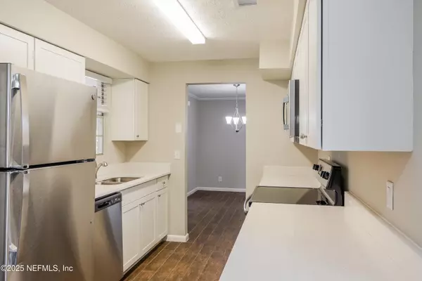 Orange Park, FL 32073,470 SIGSBEE CT