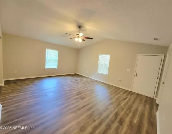 Jacksonville, FL 32254,5330 KANKAKEE BLVD