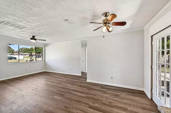 Orange Park, FL 32065,957 DOSHIRE DR