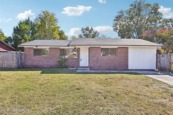 957 DOSHIRE DR, Orange Park, FL 32065