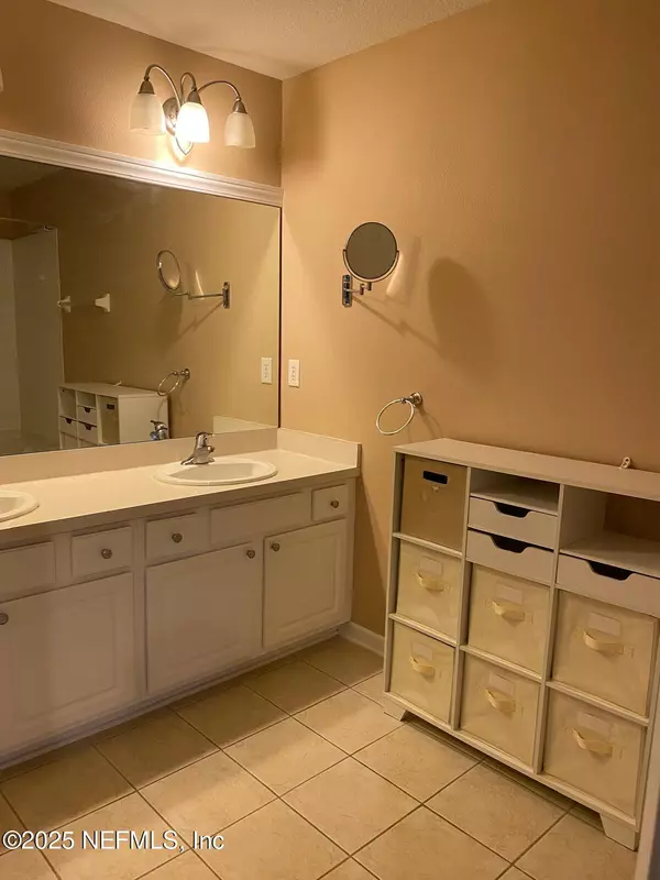 Jacksonville, FL 32216,4204 CROWNWOOD DR