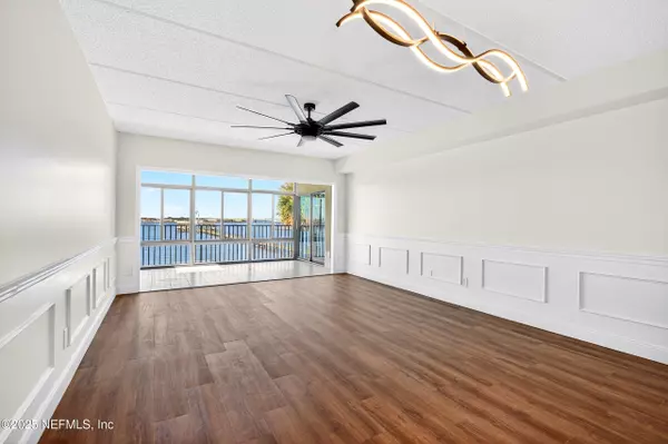 2280 SHEPARD ST #204, Jacksonville, FL 32211