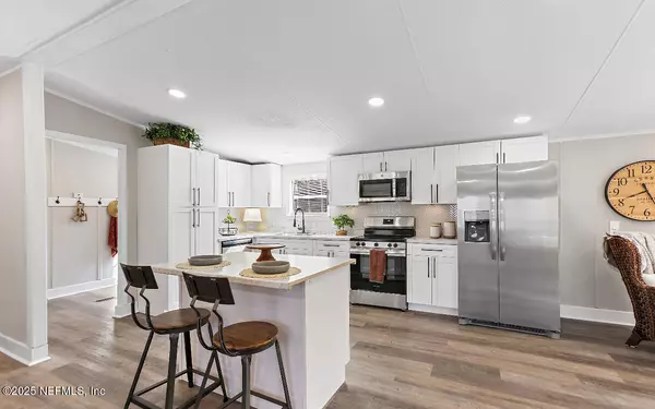 Yulee, FL 32097,86090 JEAN RD