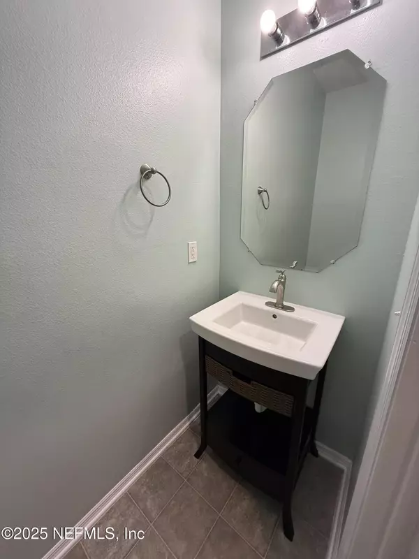 Jacksonville, FL 32258,5922 BARTRAM VILLAGE DR