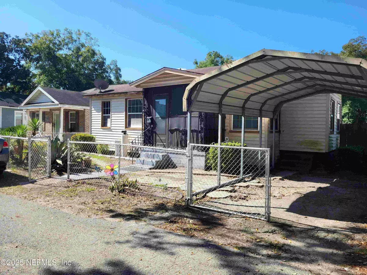 Jacksonville, FL 32208,2822 FLANDERS ST #8-19