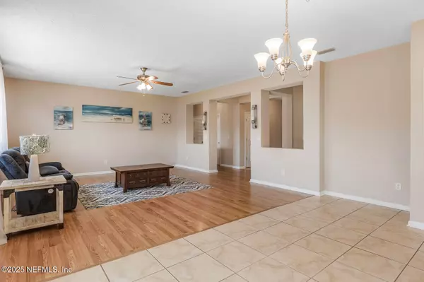 Yulee, FL 32097,76073 LONG POND LOOP