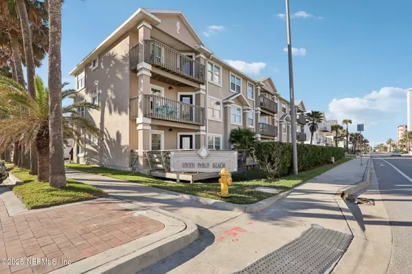 Jacksonville Beach, FL 32250,388 1ST ST S